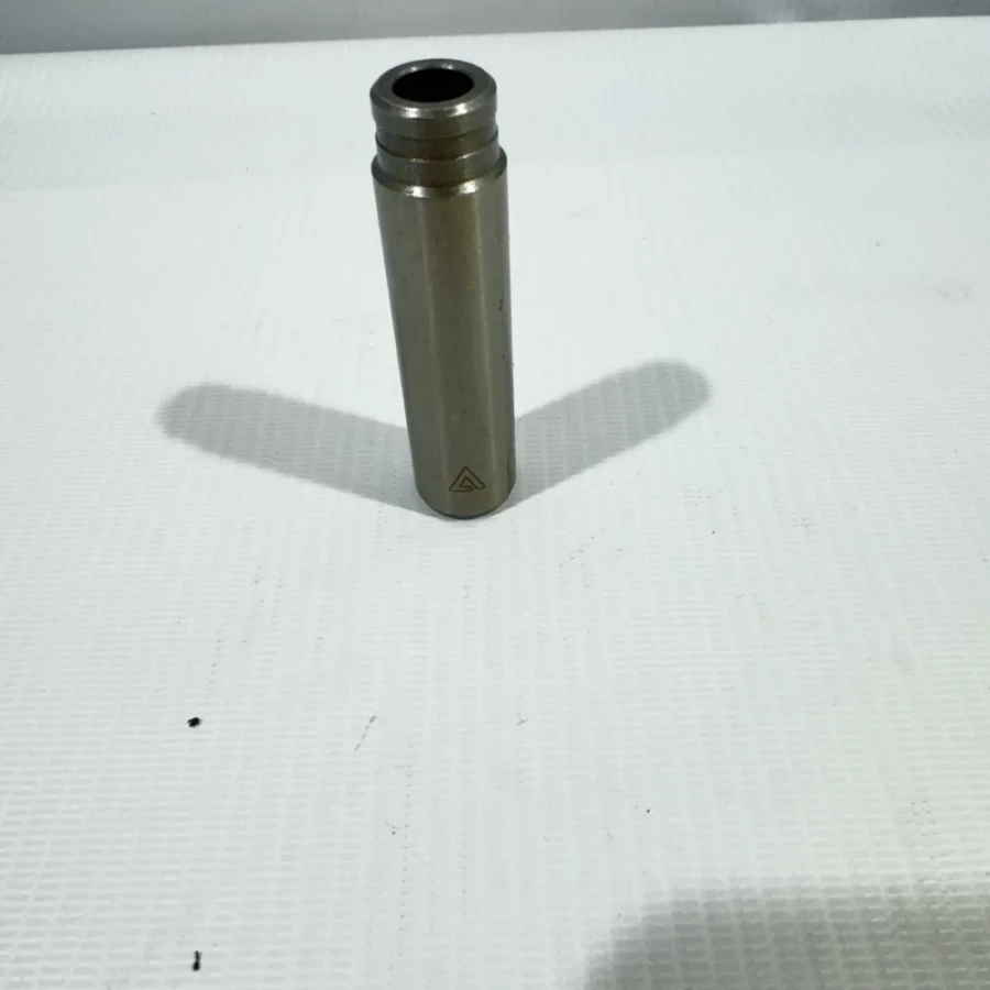 Втулка направляющая клапана головки блока ПАО "КамАЗ"