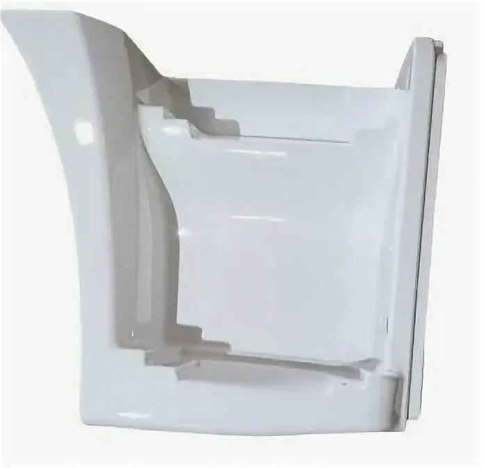 Щиток подножки правый окрашенный